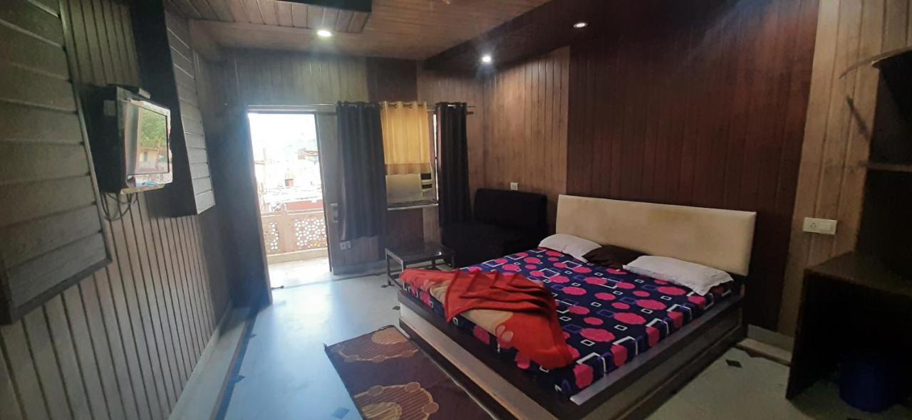 Hotel Divya Rishīkesh Εξωτερικό φωτογραφία